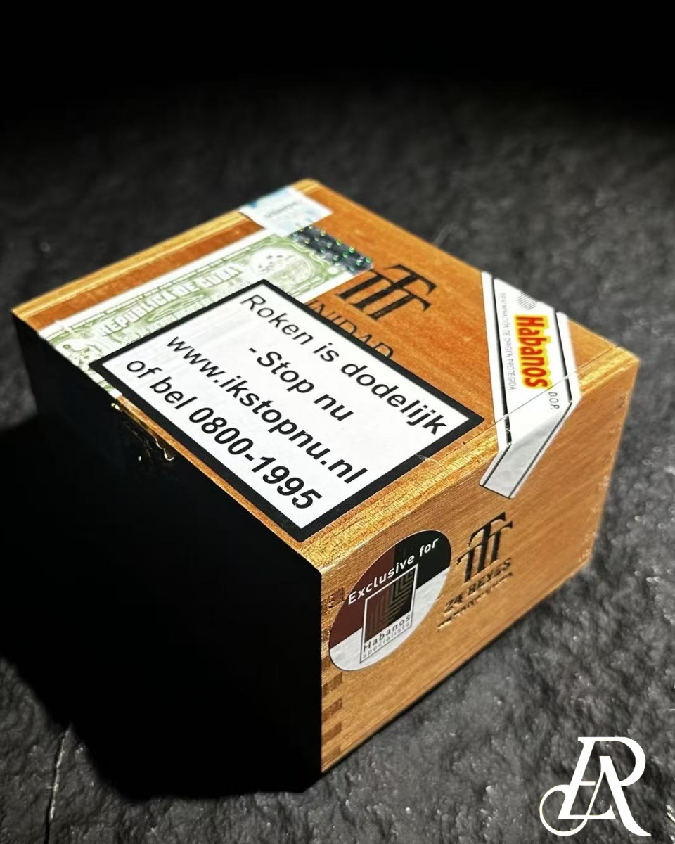 TRINIDAD REYES 21年份 特立尼达国王 24支装